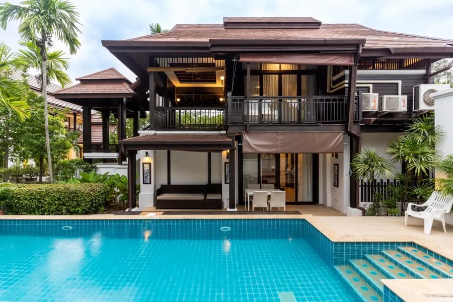 SClass Pool Villa