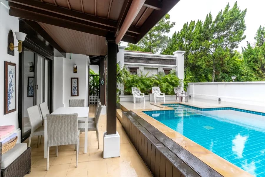 SClass Pool Villa